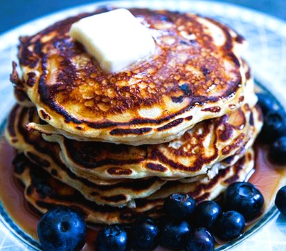 Delicious Blueberry Buttermilk Pancakes: Perfect Breakfast Recipe
